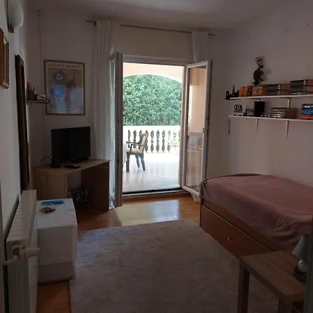Goga Quarto em Acomodações Particulares